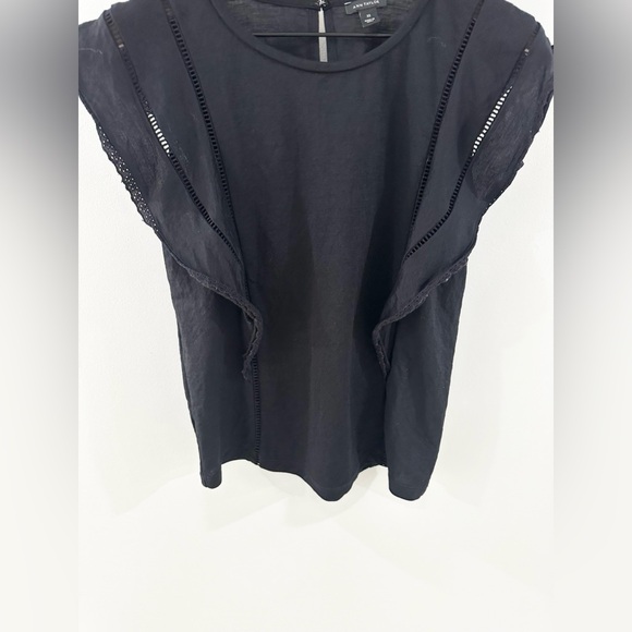 Ann Taylor Lace Trim Flutter Sleeve Blouse Black Size XS - Picture 4 of 7